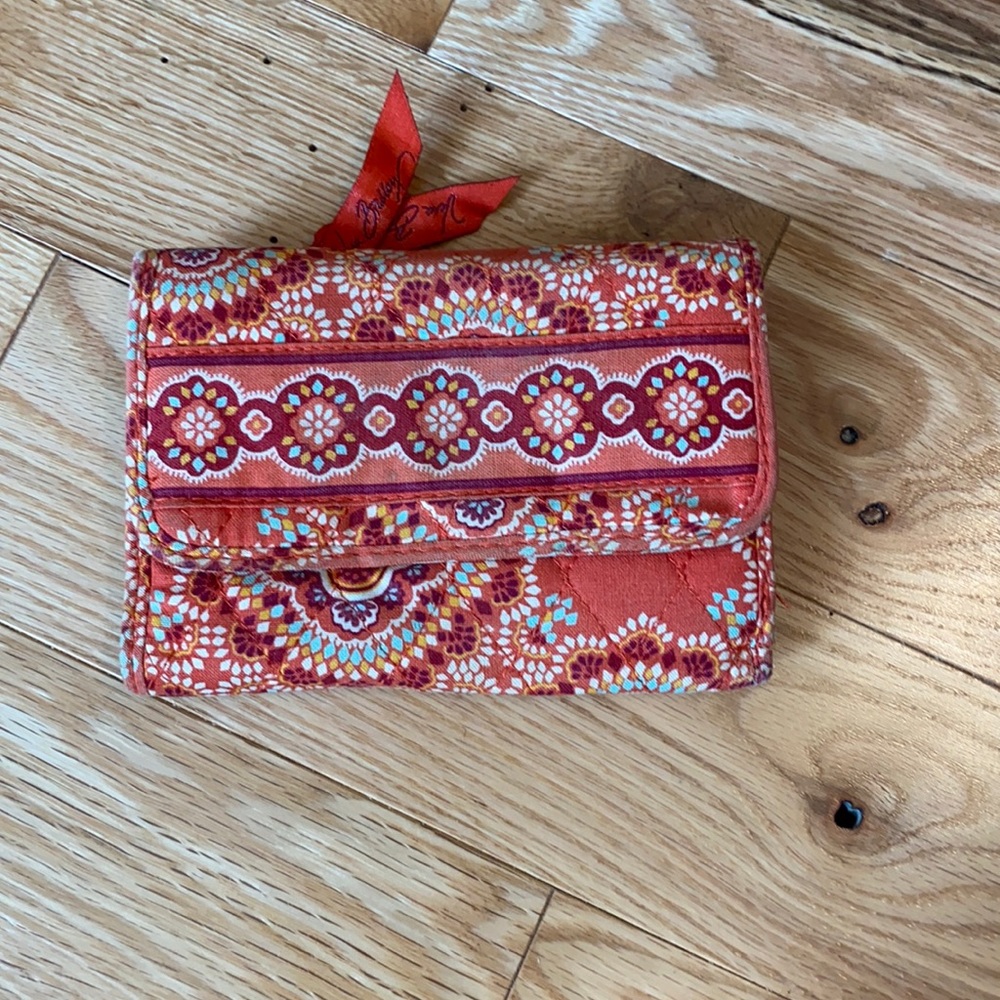 Small Vera Bradley Wallet